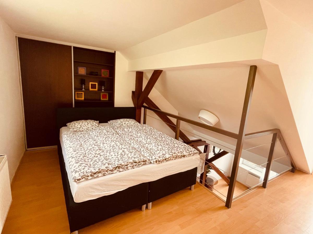 Good Times By Vysehrad Apartment Praha Bagian luar foto